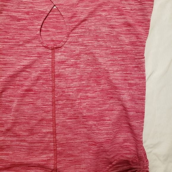 Tuff Athletics Raspberry Shirt XS - Picture 6 of 6